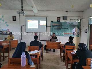 Kepemimpinan Pendidikan